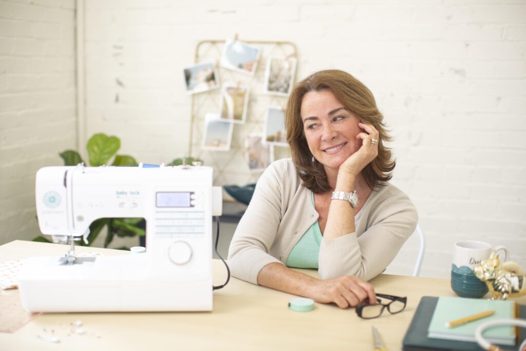 Optimal fabric control Baby Lock Jubilant Sewing Machine
