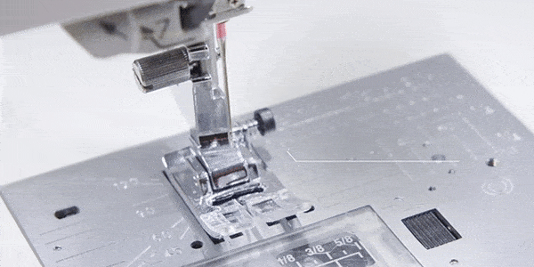 Janome Continental M6 quilting machine for quilt edging