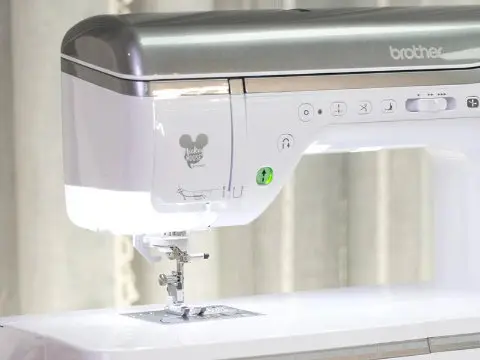 Easy sewing capabilities Brother Stellaire 2 XJ2 Sewing Machine