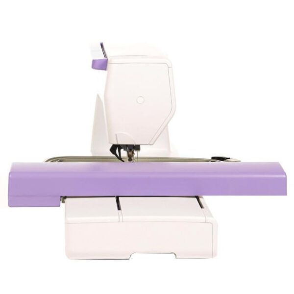 Compare Bernette 79 Yaya Han with other embroidery machines