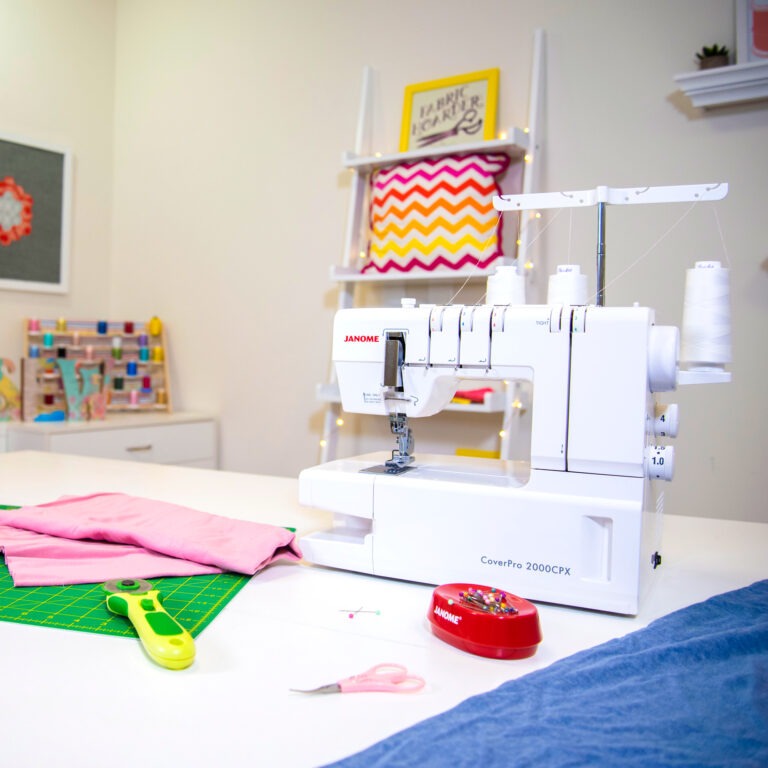 Professional serging convenience Janome CoverPro 2000CPX Serger Machine