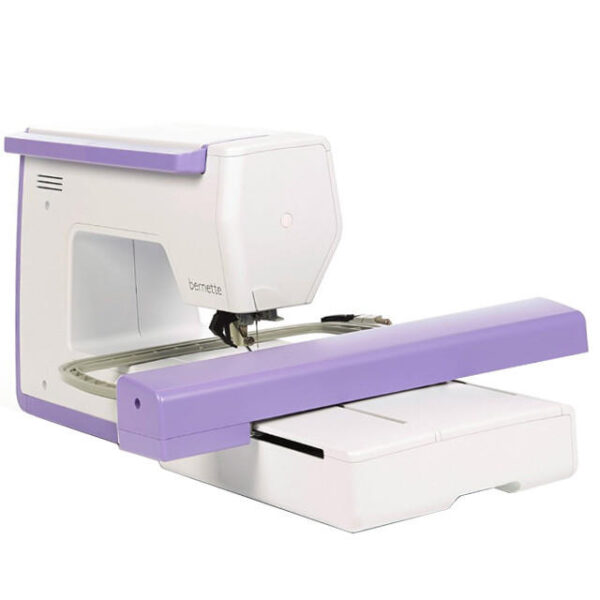 User-friendly interface Bernette 79 Yaya Han Sewing Machine