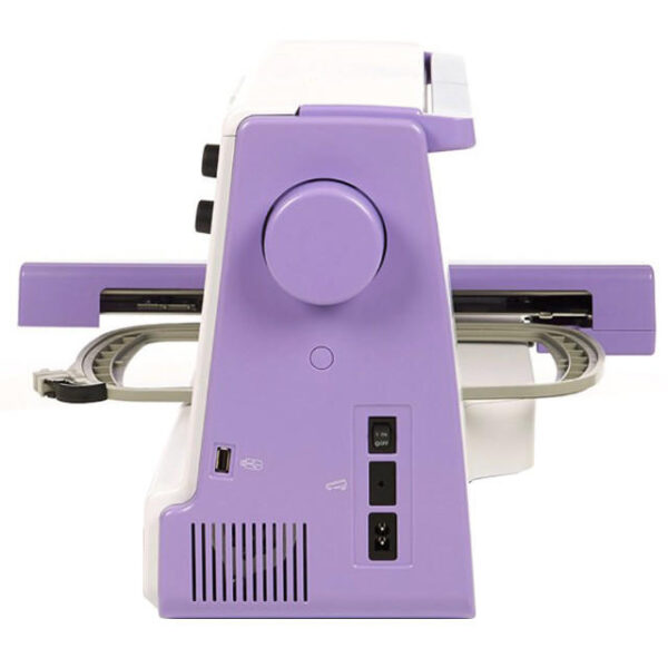 Customizable needle positions Bernette 79 Yaya Han Sewing Machine