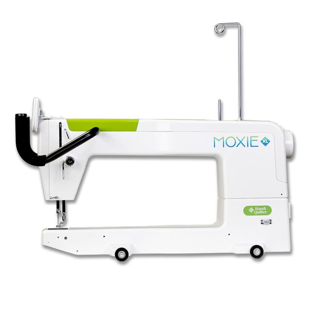 Precision quilting in Handi Quilter Moxie XL detailed designs
