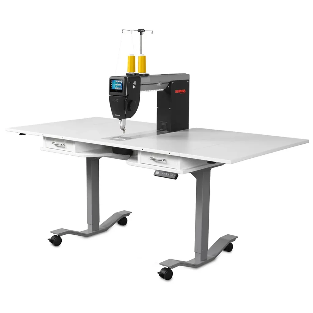 Choose from an extensive variety of quilting options and unleash your creativity with Bernina Q20