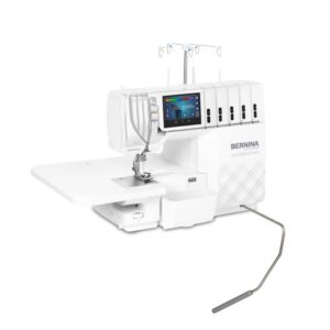 BERNINA L 890 QE is perfect for projects
