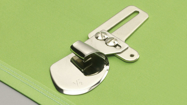 Discounted Baby Lock Half Inch Plain Hemmer Foot online