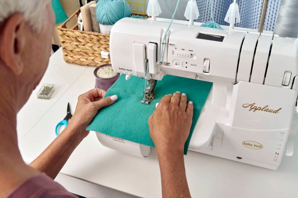 Precision serging made easy Baby Lock Applaud Creative Serger