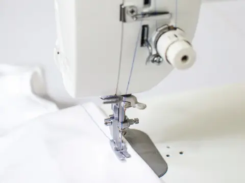 Achieve perfect seams BERNINA #71 Lap-Seam Foot top-rated sewing tool