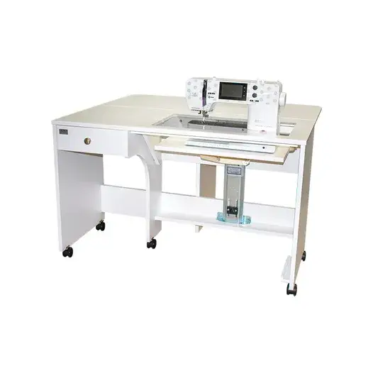 Horn Model 3240 Medium Quilter's Dream Cabinet for creating a smooth quilting experience with ample space
