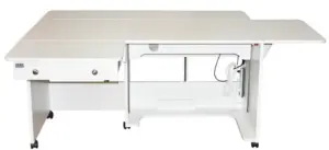 Horn Model 8280 Quilter's Dream XL for improving quilting accuracy with a stable work surface